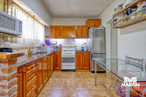 Casa Dúplex 4 Amb Escritorio Y Patio En Olivos
