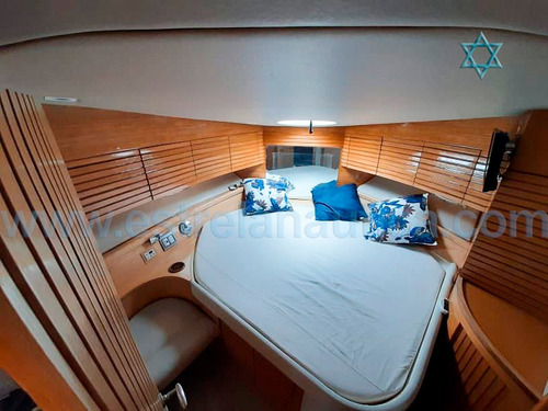 Imagem 10 de 10 de Lancha Real Power Top 40 Iate Ferretti Azimut Intermarine