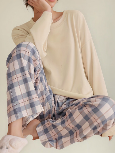Cómodo Conjunto De Pijama A Cuadros Para El Hogar De Manga L
