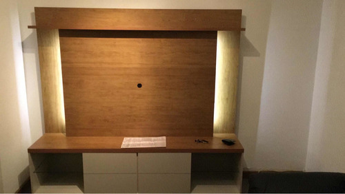 Armador De Muebles En El Día Garantido
