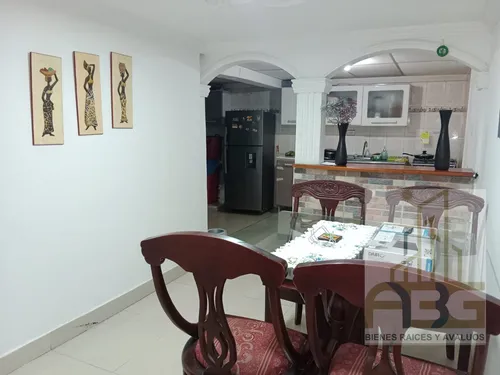 Vendo Casa Con 2 Apartamentos En Almirante Colon