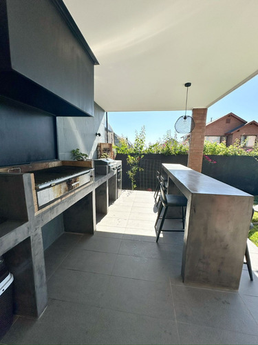Casa Las Pircas, 3d/3b En Condominio, Peñalolen