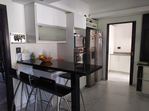 Imagen 9 de 14 de Vendo Casa Barrio Jardín Claret - 4 Dormitorios (1 En Pb) - Pileta