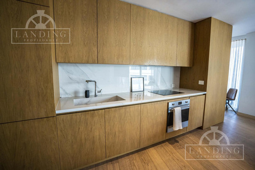 Departamento Con Increíbles Vistas Al Río En Piso 15 En Alquiler
