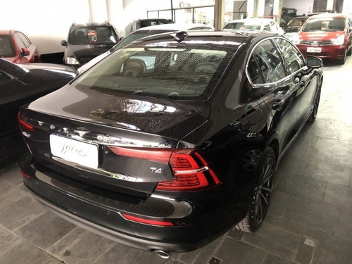 S60 2.0 T4 Momentum Gasolina 4p Automático