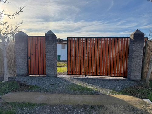 Amplia Y Moderna Casa 4d Y 3b En 5000 M2