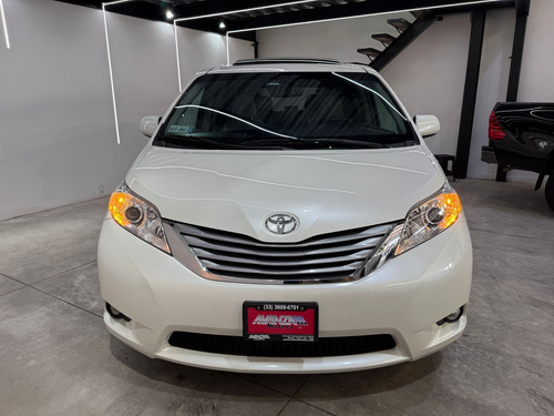Toyota Sienna 3.5 Xle Piel At