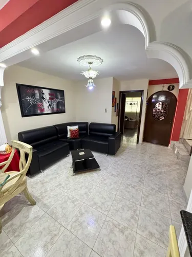 Casa En Venta En Barrio Sucre