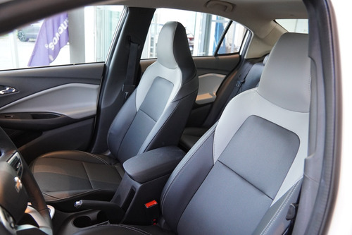 Chevrolet Onix 1.0 TURBO FLEX PLUS PREMIER AUTOMÁTICO