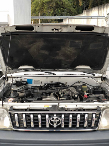 Imagen 15 de 17 de Toyota Meru Año 2007 4x4