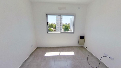 Imagen 8 de 10 de Departamento De Un Dormitorio Con Balcón. Cochera Incluida