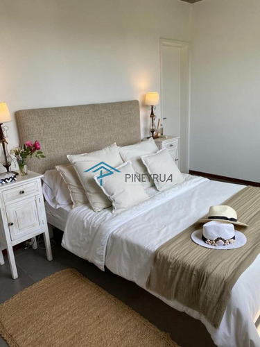 Venta Departamento 2 Dormitorios En Manantiales Con Parrillero