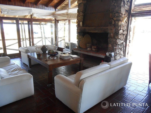 Imagen 13 de 30 de Casa En Alquiler - Punta Del Este Pinares