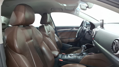 Audi A3 1.8 TFSI ATTRACTION PLUS S TRONIC