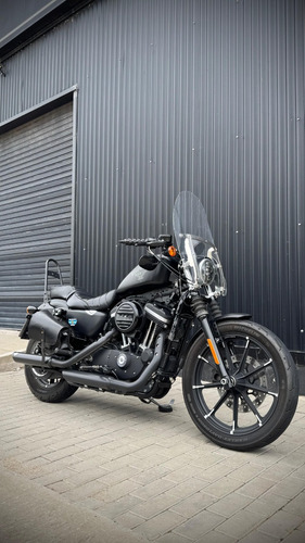 Harley Davidson Iron 883