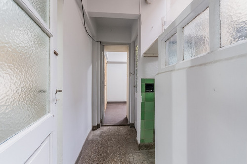 Imagen 24 de 30 de Venta Departamento Muy Luminoso De 4 Ambientes Con Dependencia En Balvanera