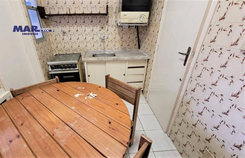 Imagem 8 de 10 de Apartamento À Venda No Guarujá, Na Praia Das Pitangueiras, Próximo Da Praia, Sacada, 02 Vagas De Garagem E Churrasqueira. - Ap11268