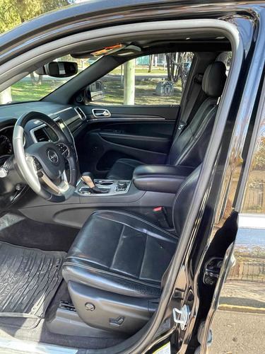 Imagen 6 de 8 de Jeep Grand Cherokee 3.6 Limited 286hp Techo + Llantas 18