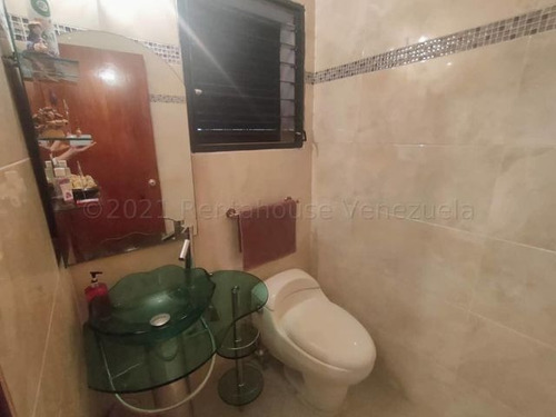 Imagen 10 de 15 de Townhouse En Venta Valle Lindo Turmero Cod 22-13404