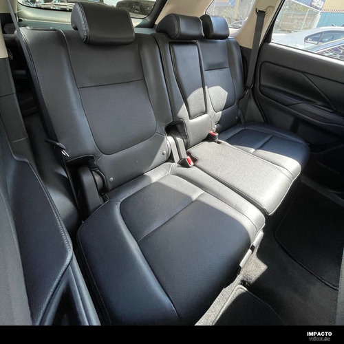 Imagem 5 de 8 de Mitsubishi Outlander 2.0 16v 4p Automático