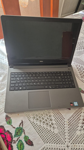 Notebook Inspiron 5559 15.6 Negro/plata 8gb De Ram (Usado)