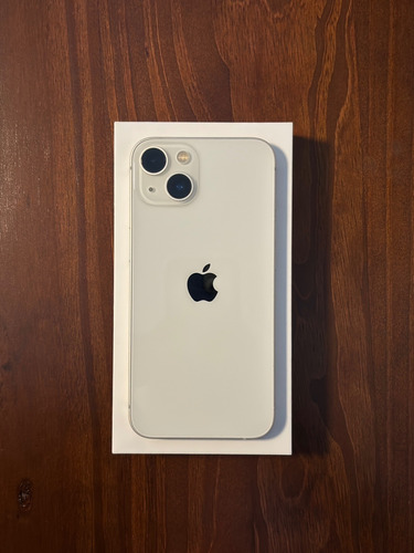 iPhone 13 (128 Gb) - Blanco, Usado, Con Funda. 84% Batería