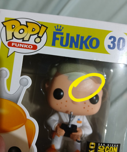 Funko Pop Freddy Emmett 30 Sd Comic Con (caja Dañada)