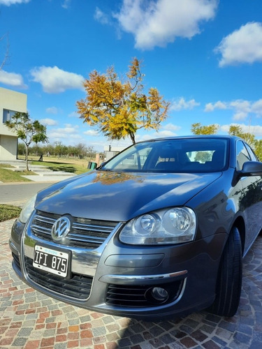Imagen 2 de 15 de Volkswagen Vento 2.5 Advance 170cv 2009