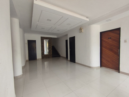 Apartamento En Venta En Residencias Puente Piedra