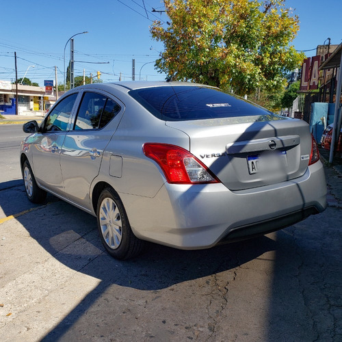 Nissan Versa Pure Drive 2018