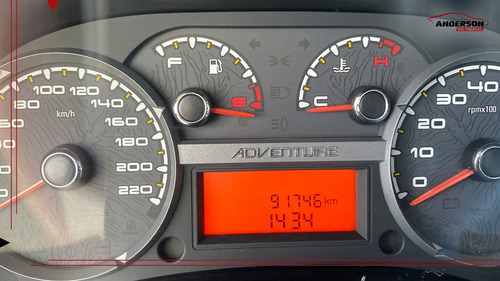 Imagem 7 de 8 de Strada Adventure 1.8 Flex