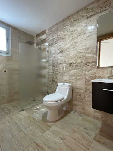 Apartamento En Con Vista Al Mar Y En El Mirador Sur En Venta, Cercano Avenida Anacaona Y Facil Acceso A Sectores Como Cacicazgos, Mirador Norte