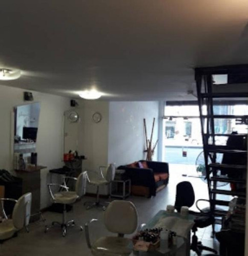 Alquiler Av Montes De Oca Al 200, Barracas, Caba