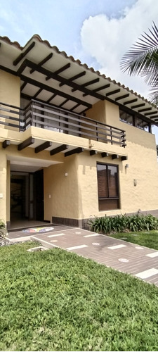 Casa A La Venta En La Estrella Exclusivo Lugar 