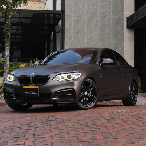 Bmw M2 M240i