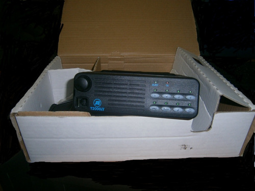 Radios Movil Tait Modelo T2000 En La Banda Uhf