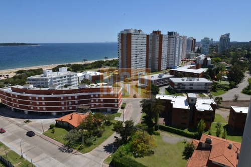 Apartamento Con Vista Espectacular, Y Con Todos Los Servicios!! -ref:15729