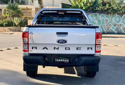 Imagem 5 de 10 de Ford Ranger 2013 2.5 Xls Cab. Dupla 4x2 Flex 4p