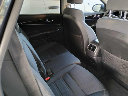 Kia Sorento 2.4 Lx At