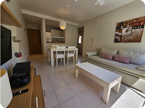 Departamento Alquiler Temporario. Solo Grupos Familiares
