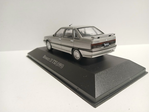 Autos Inolvidables Argentinos Salvat Escala 1.43 Fallados Renault 21 Txi 1993