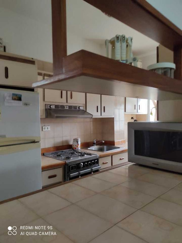 Imagen 7 de 10 de Se Vende Apto 74m2 2h/1b/1p Las Palmas 9531