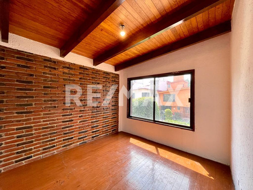 Casa En Condominio En Venta En Chimalcoyotl Tlalpan