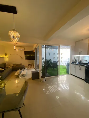 Vendo Town House En Mañongo Dt