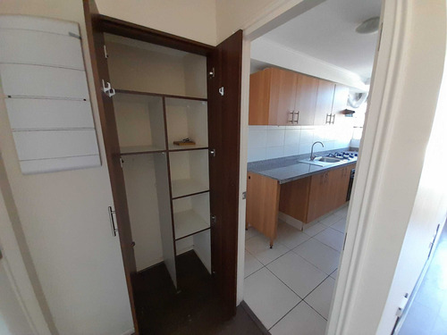 Como Nuevo 2 Dormitorios, 2 Baños (93710)