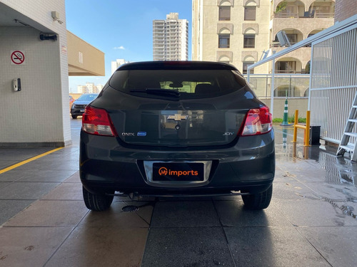 Chevrolet Onix 1.0 MPFI JOY 8V