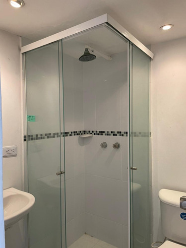 Venta De Apartamento En Barrio Cristobal Con Excelente Area