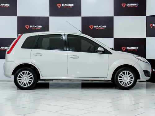 Imagem 12 de 15 de Ford Fiesta 1.6 Rocam Hatch 8v Flex 4p Manual