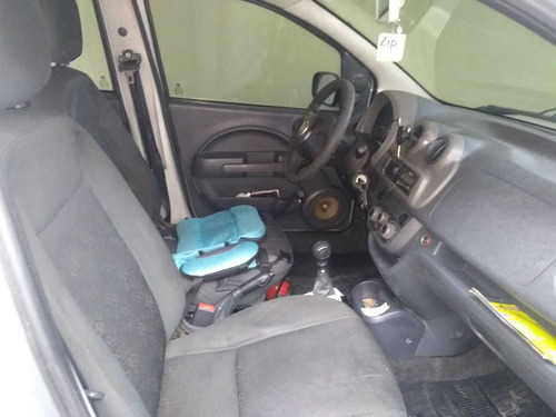 Fiat Uno 2012 1.0 Vivace Flex 5p