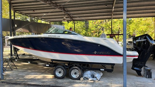 Bermuda Discovery 230 Con Mercury 250 V8 4t